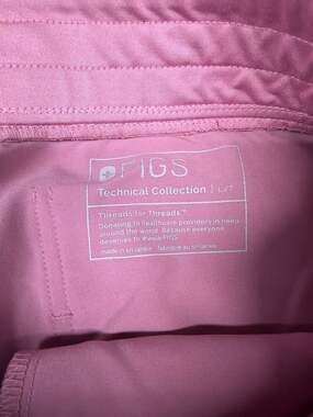 Figs Technical Collection Women's Scrub Pants Chalk Pink Size Large Tall